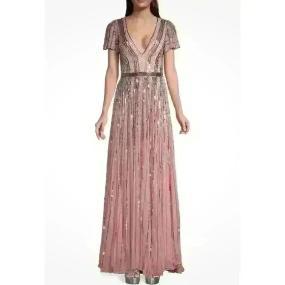 Mac Duggal Flutter-Sleeve Sequin Gown Size 12 - Picture 11 of 11